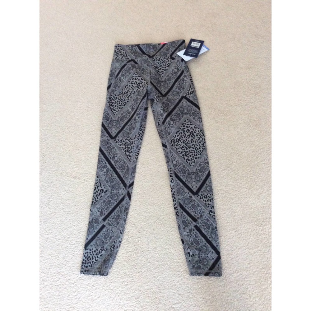 Marika Leggings NWT Small